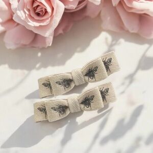Bee Print Hair Bows